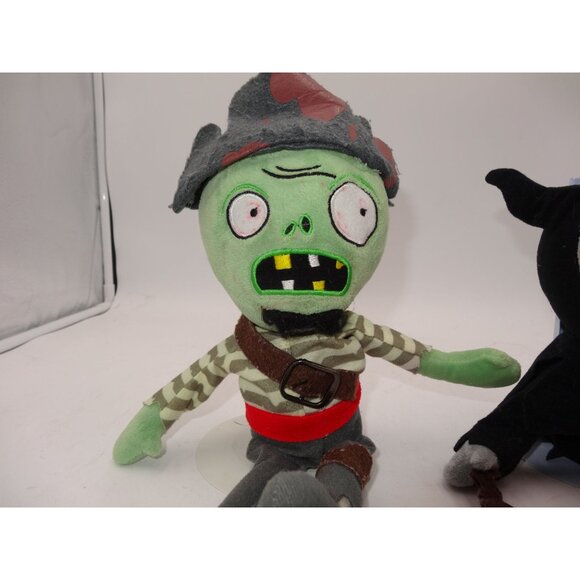 Plants Vs Zombies Plush Pirate Zombie & Plants Vs. Zombies Dark Wizard 11" Plush - Picture 3 of 8